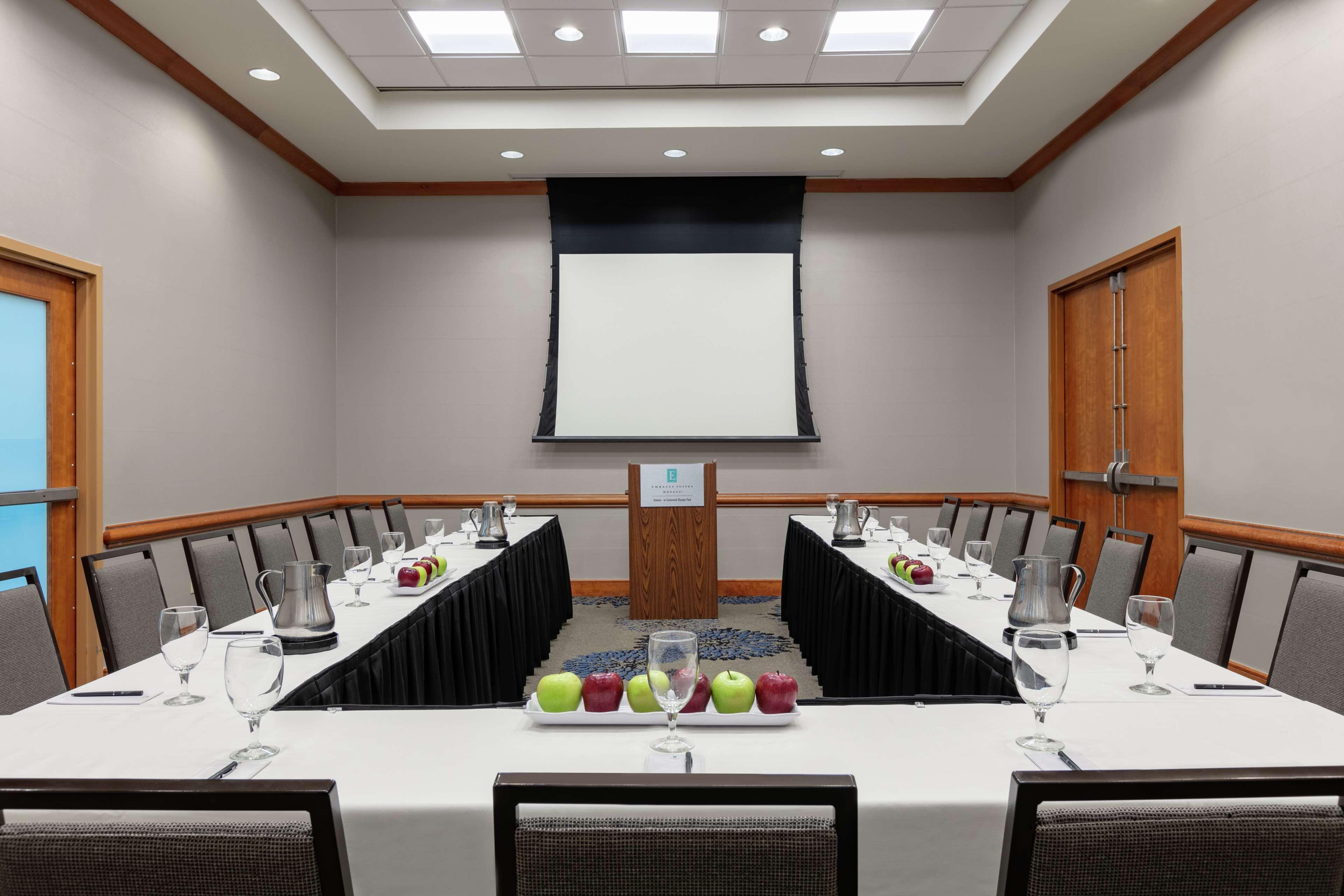 Embassy Suites By Hilton Atlanta At Centennial Olympic Park Exteriér fotografie