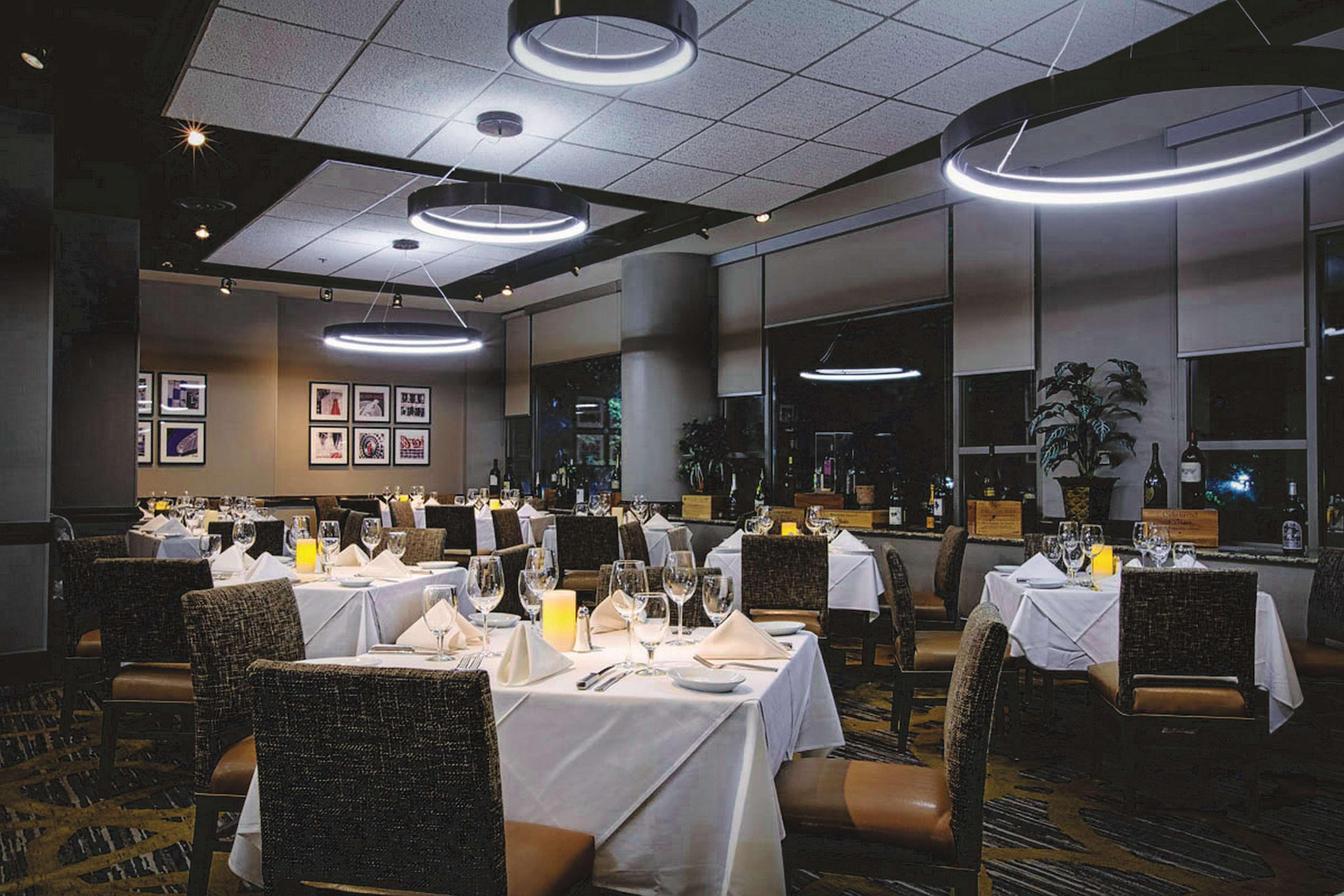 Embassy Suites By Hilton Atlanta At Centennial Olympic Park Exteriér fotografie