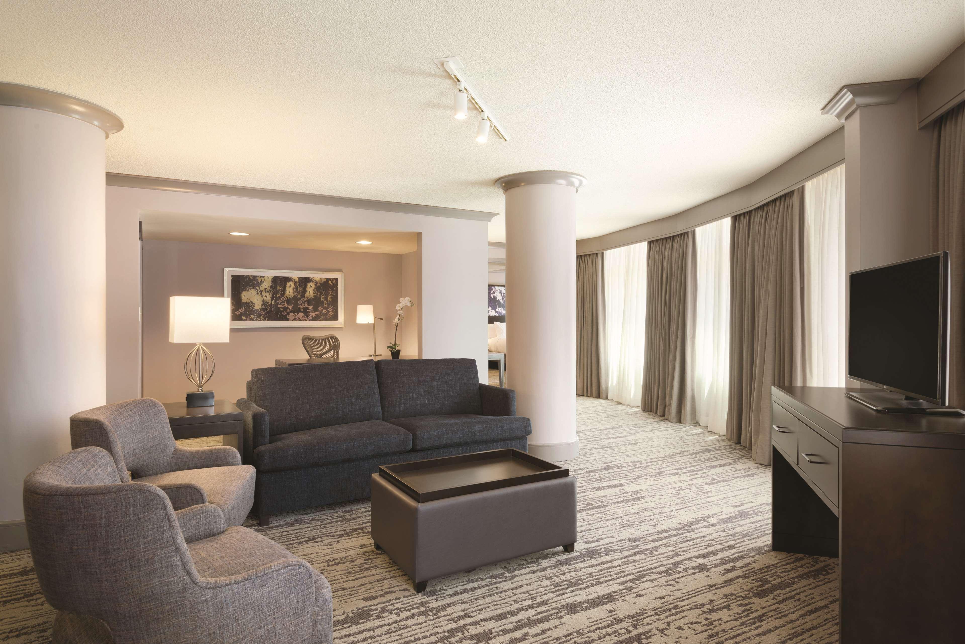 Embassy Suites By Hilton Atlanta At Centennial Olympic Park Exteriér fotografie