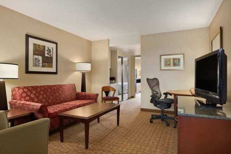 Embassy Suites By Hilton Atlanta At Centennial Olympic Park Pokoj fotografie